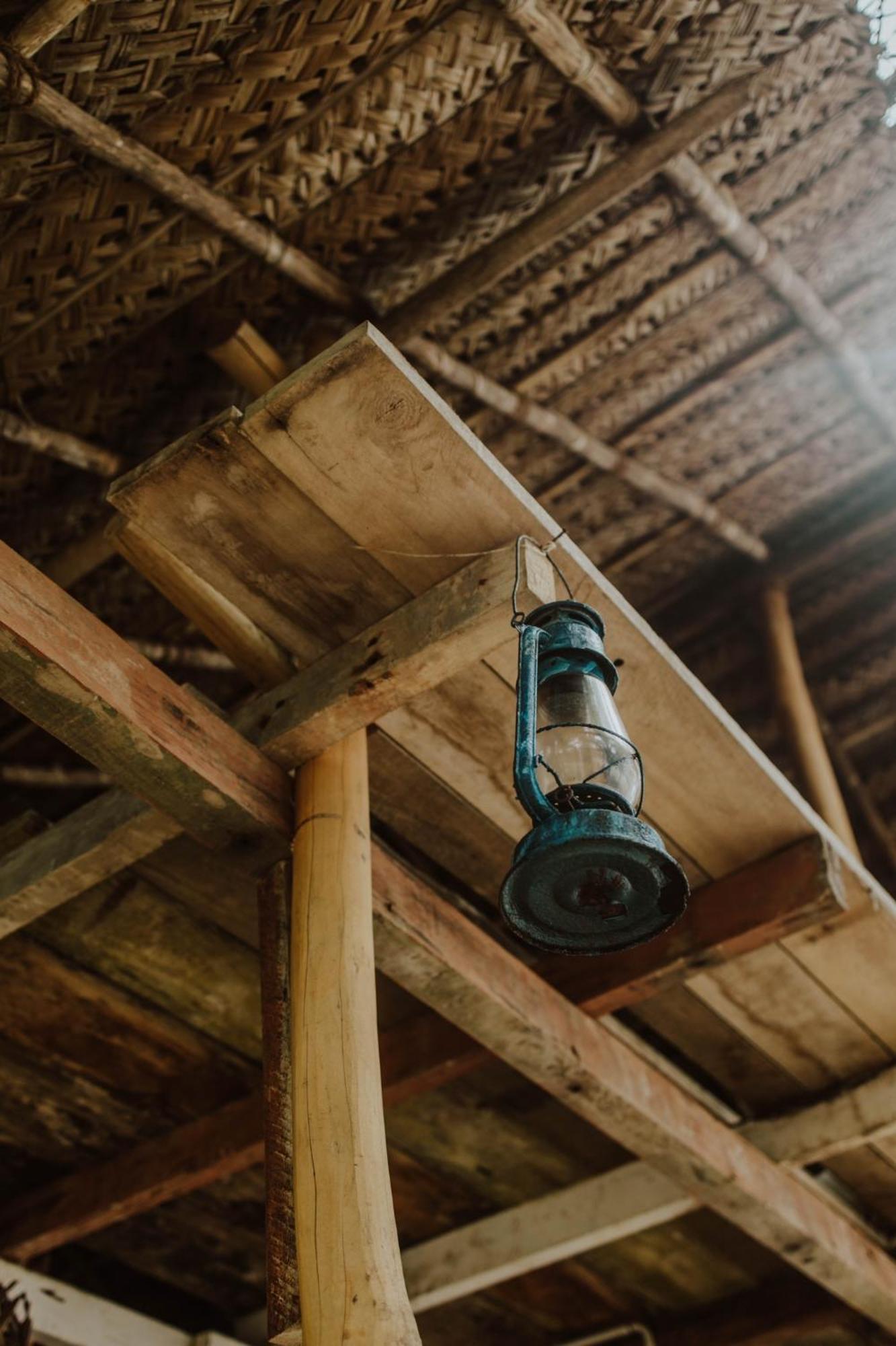 The Alpha Monkey Hotel & Tree House Тангалла Номер фото