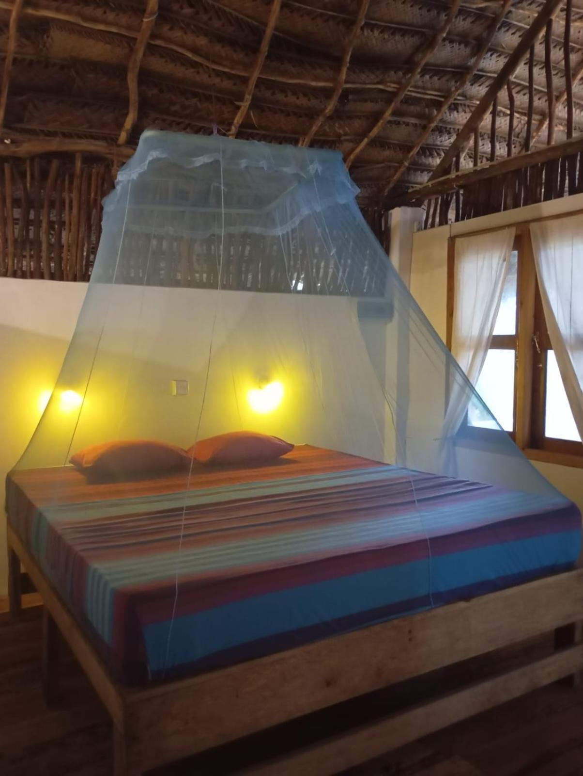 The Alpha Monkey Hotel & Tree House Тангалла Экстерьер фото